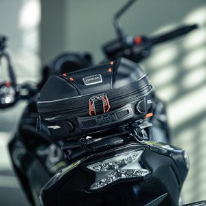 Givi ST610 Depo Üstü Çantası