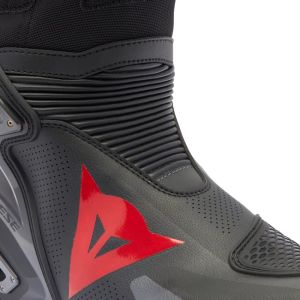 Dainese Axial 2 Air Bot Siyah-Fluo Kırmızı