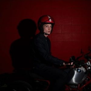 MomoDesign FGTR Kask Classic Candy Matt Red White